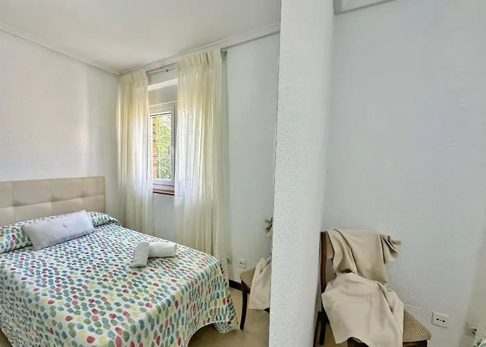 Currina - 7801 公寓 *