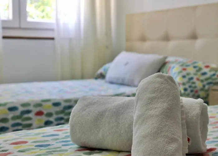 Currina - 7801 * Castillo (Cantabria)